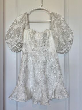 Sage and Paige White Lace Puff Sleeve Mini Dress Small